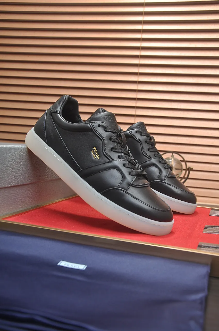 Men's shoes 💰580💶 [PRADA] Top original items, new seasonal styles, high-quality original items, top-grade high-mercerized cowhide combined with original breathable fabric + imported glue, imported stretch fabric inside with original cowhide feet, original thick outsole! Quality guaranteed! Code 38-45 (45 customized)